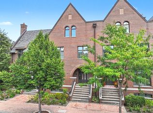 11A S Emerson St, Mount Prospect, IL 60056