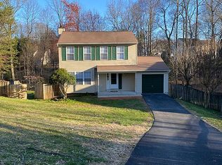 1505 Whitmarsh Cir, Severn, MD 21144