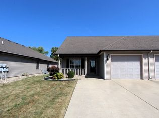 9 Blackberry Ln, Delphi, IN 46923