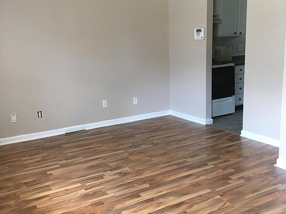 3rd image of 7340 E 53rd St