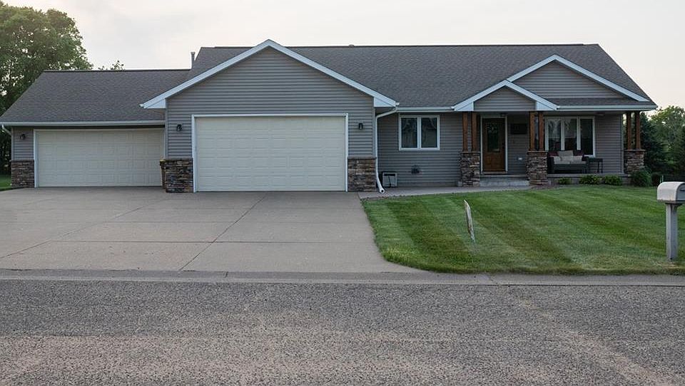1st image of 1111 Ness Drive