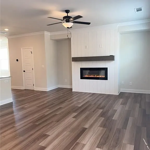 4695 Cypress Park Dr — Photo 3