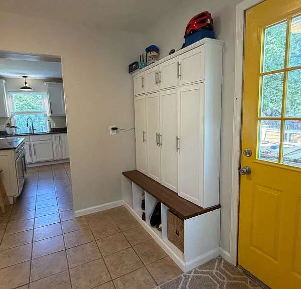 1909 Rollins Dr — Photo 19