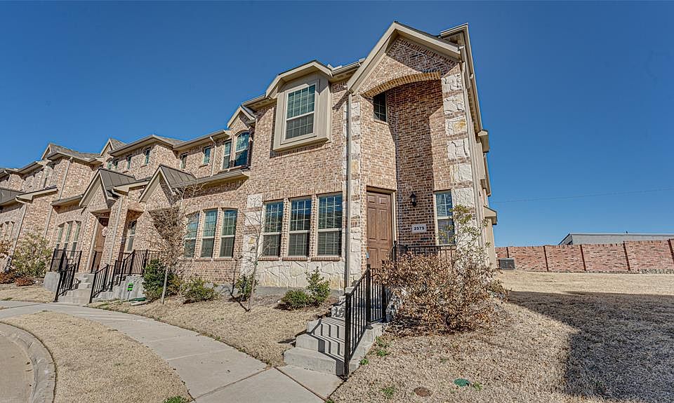 1st image of 2575 Sarah Ln