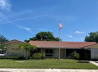 2250 NE 36th St, Pompano Beach, FL 33064