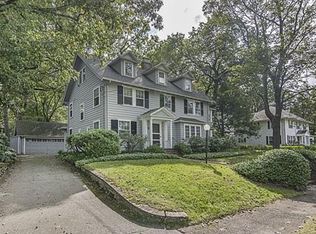 9 Berwick Rd, Lexington, MA 02420