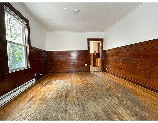 Building Photo - 94 Central St #2L