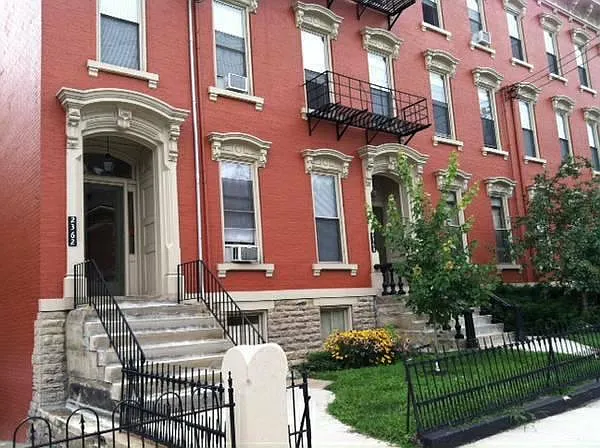 2362 Auburn Ave #3