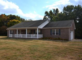 501 C W Moore Rd, Smiths Grove, KY 42171