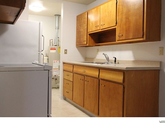 5th image of 817 Avenue C