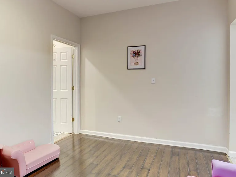 7465 Browns Bridge Rd — Photo 24