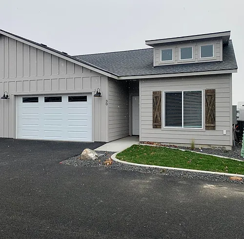 5810 Midland Ln Photo 1