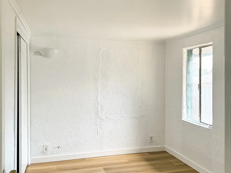 6100 Yarrow St — Photo 11