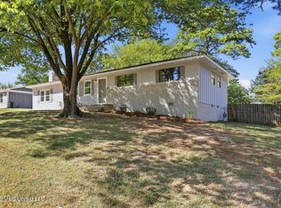 803 Deborah St, Pearl, MS 39208