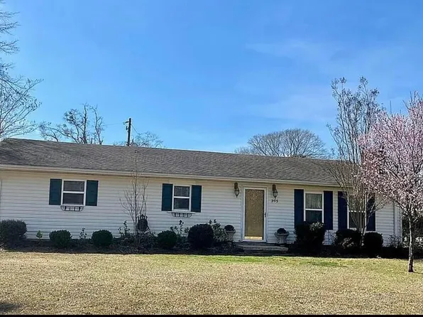 395 Ashwood Dr, Winfield, AL 35594