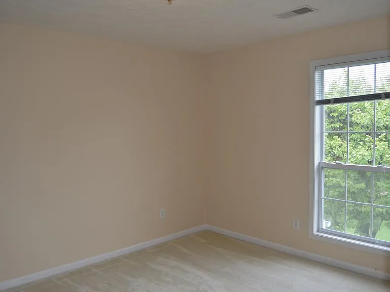 800 S Browns Ln #B3 — Photo 22
