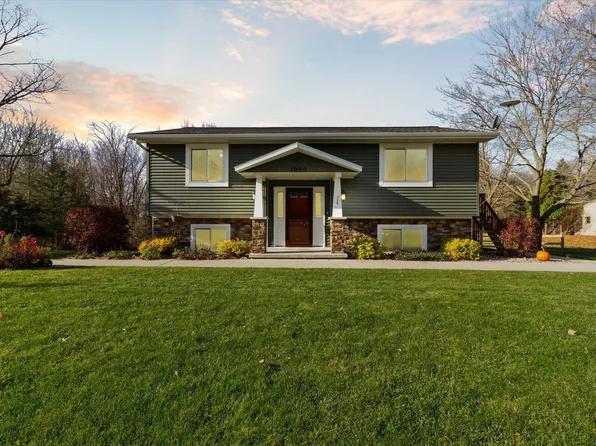 7090 Maynard Rd, Portland, MI 48875