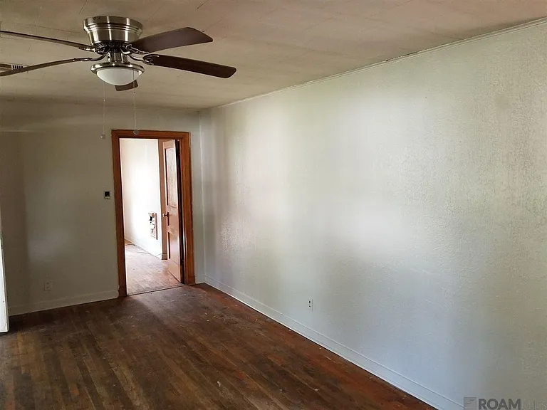 3567 Charles St — Photo 14