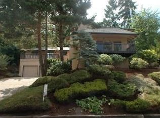 3240 Fillmore St, Eugene, OR 97405