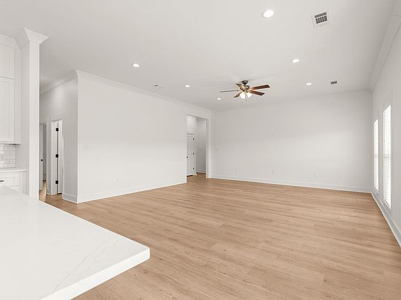 5th image of 2315 Bridgegate Dr