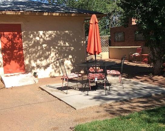 4th image of 2921 San Diego Ave SE