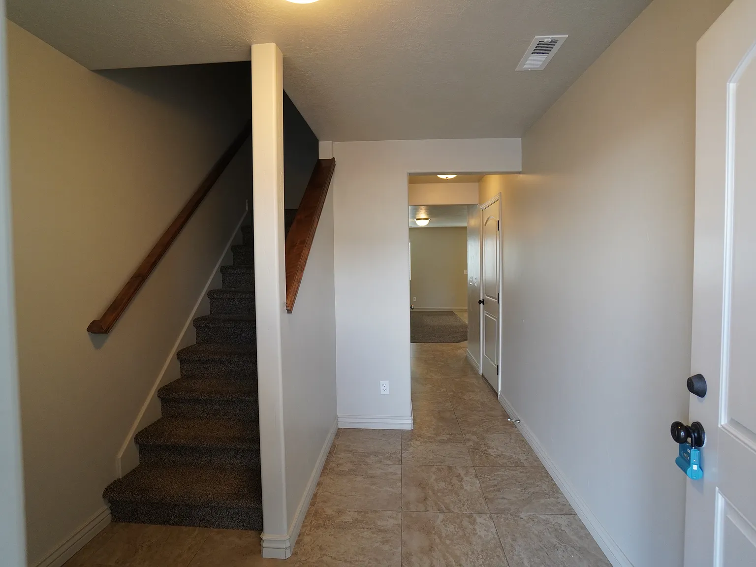 4325 W 5775 S #3C **Across the street from Emma Russell Park in Roy! — Photo 3