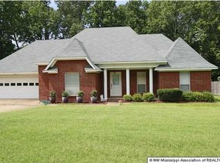 1151 Haleville Dr, Southaven, MS 38671