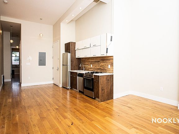 2nd image of 296 Harman St APT 3R
