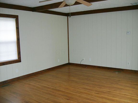 4th image of 15603 Valleyview Dr