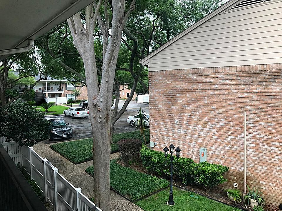 1st image of 14333 Memorial Dr APT 61