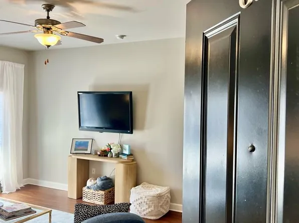 1121 Molly Barr Rd Unit 82, Oxford, MS 38655