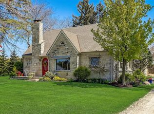 11100 W Saint Martins Rd, Franklin, WI 53132