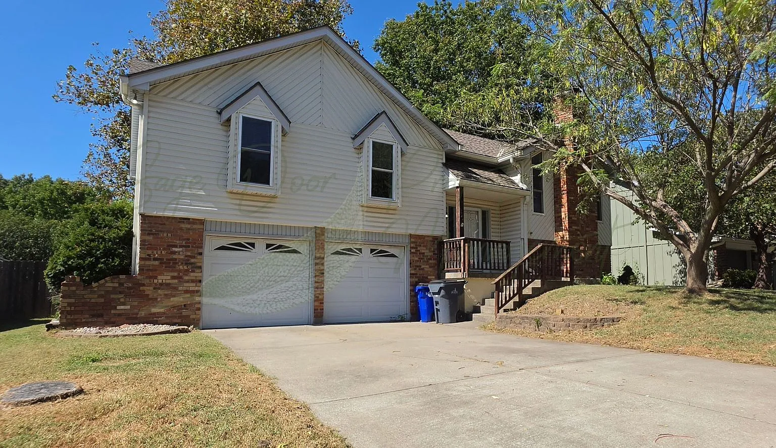 13944 S Raintree Drive — Photo 3