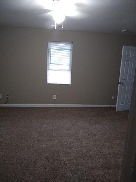 2nd image of 3861 Reddin Rd APT 3