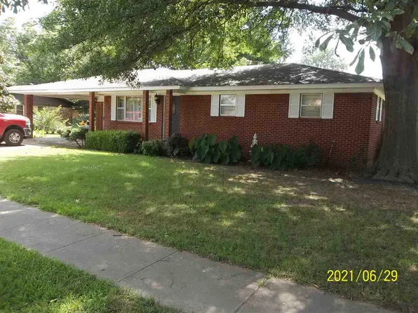 100 S Crest Ave, Trumann, AR 72472