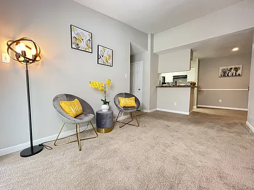 Floor plan 1 Bedroom 1 Bath - Washer/Dryer included