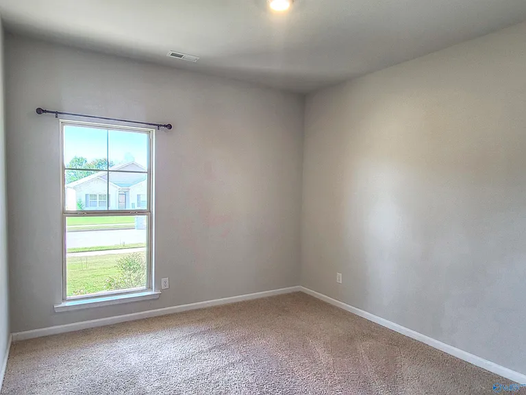 280 Dinner Tree Sq — Photo 17