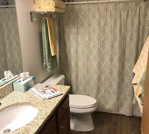 4th image of 1535 Grandview Ave APT 4