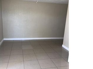 4080 SW 18th St APT 4, West Park, FL 33023
