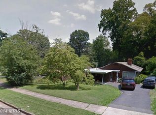 7134 Oak Ridge Rd, Falls Church, VA 22042