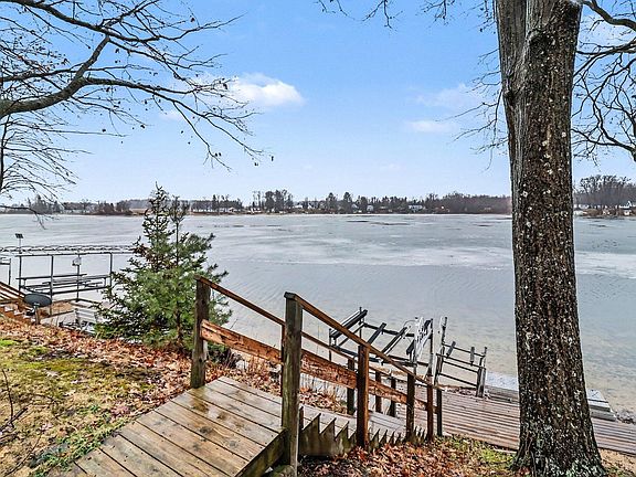 3rd image of 5303 S Eden Lake Rd