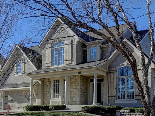 13900 Dearborn St E, Overland Park, KS 66223