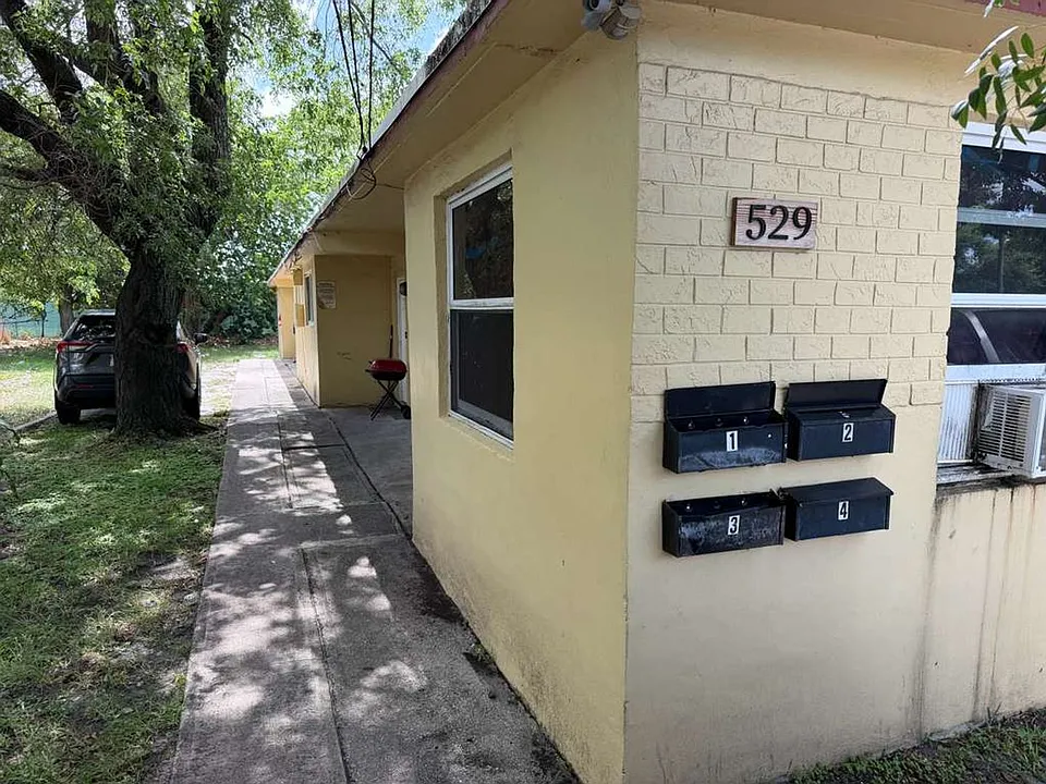 529 NW 8th Ave