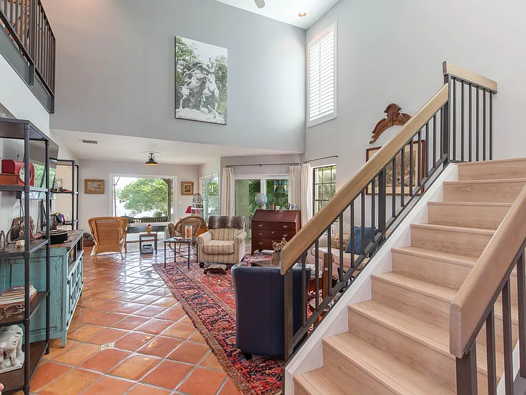 1734 Harborside Cir — Photo 8