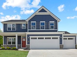 338 McNair Rd, Whiteland, IN 46184