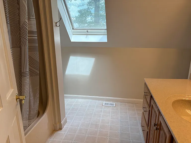 103 Durham Rd #B — Photo 9