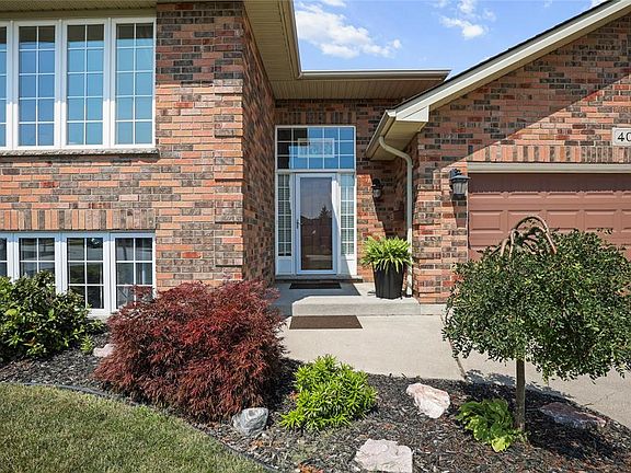 4th image of 4026 Applewood Dr