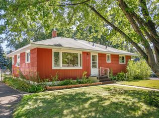 2058 Chambers St, Saint Paul, MN 55109