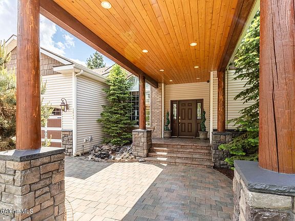 5th image of 2648 E Spyglass Ct