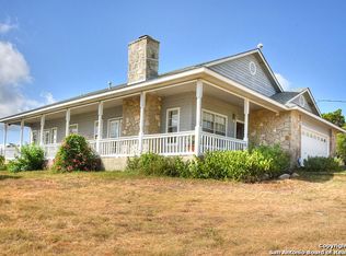 980 County Road 2651, Rio Medina, TX 78066